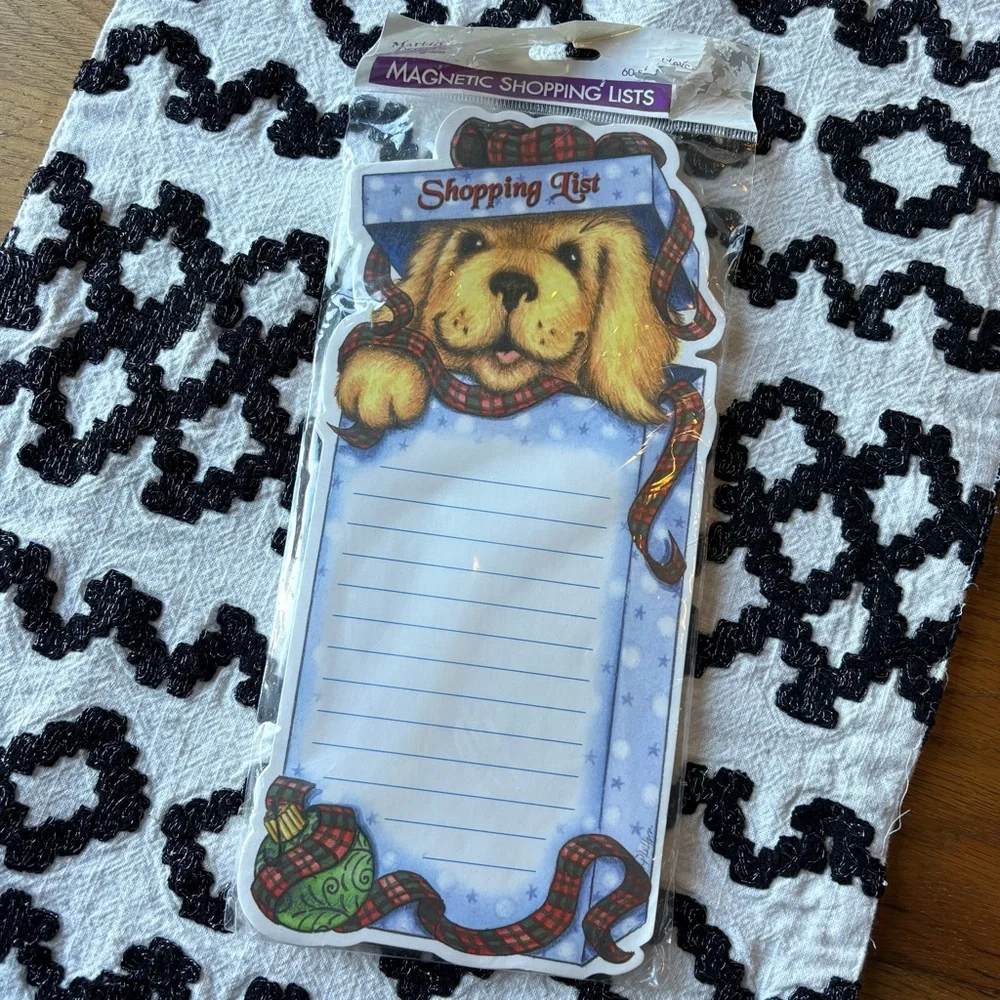 VINTAGE 2002 Christmas Magnetic Shopping List Notepad Cute Dog Unopened